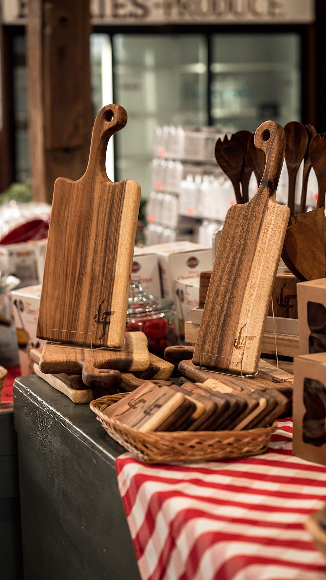 Cutting boards display